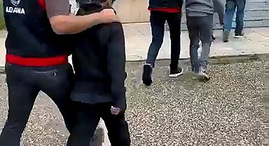 Sokakta evsizi yumruklayan çocuğa ev hapsi cezası