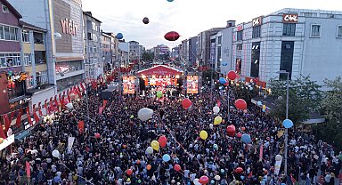 Sultanbeyli'de kanseri yenen Zeyd için gökyüzüne balon bırakıldı