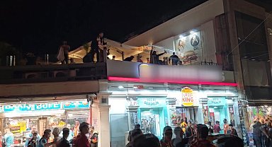 Taksim Meydanı'nda şampiyonluk kutlamasında kavga: 1 yaralı