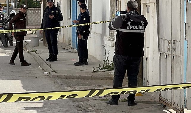 Tartıştığı 16 yaşındaki çocuğu başından tabancayla yaraladı