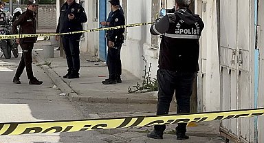 Tartıştığı 16 yaşındaki çocuğu başından tabancayla yaraladı