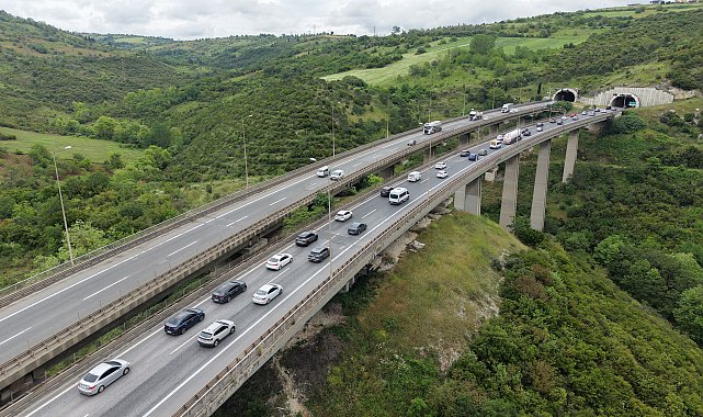 TEM'in Kocaeli geçişinde akıcı yoğunluk