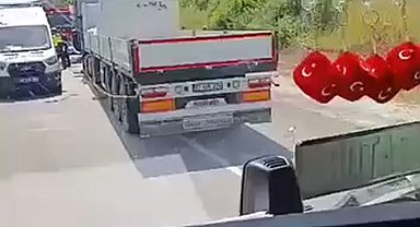 TIR ile çarpışan otomobildeki çift öldü