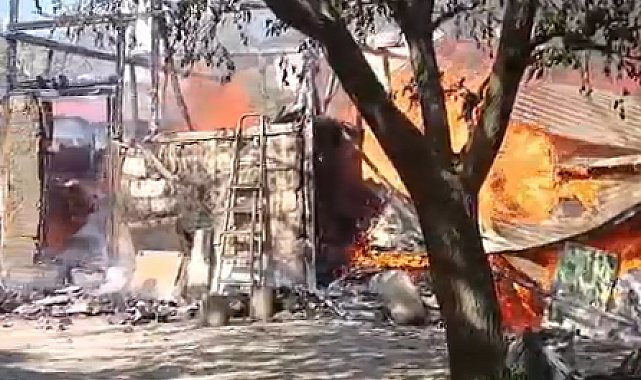 Tokat'ta bir evin müştemilatında yangın çıktı