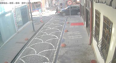 Tokat'ta cip ile motosikletin çarpıştığı kaza kamerada