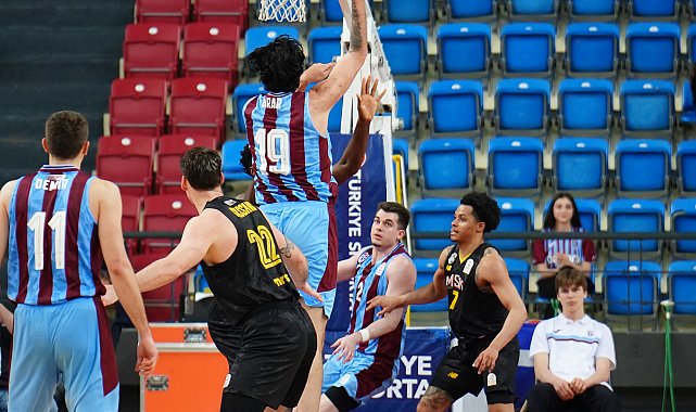 Trabzonspor-Mersin Spor: 90-80