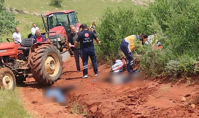 Traktör kazasında baba ile oğul öldü