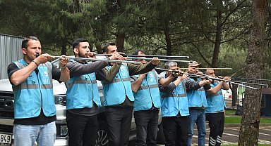 Tüf tüflü 'kurban yakalama timi' kaçan kurbanlıklara geçit vermeyecek
