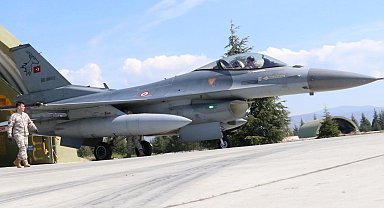 Türk jetleri, EFES tatbikatında