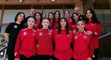 U17 Avrupa Güreş Şampiyonası Bulgaristan'da başlıyor