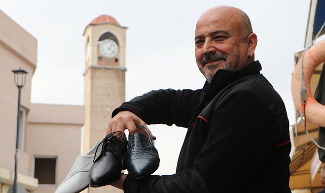 Üçüncü nesil ayakkabı ustası, Adanalı ağaların 'yumurta topuk' geleneğini yaşatıyor