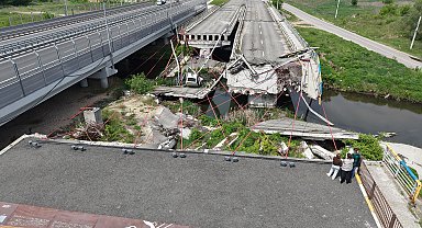 Ukrayna-Rusya savaşında havaya uçurulan köprü, savaş anıtı olacak