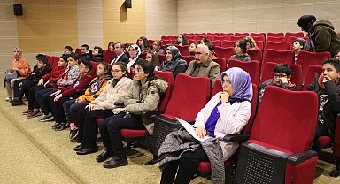 Ulusal Çocuk Sempozyumu'nda 123 öğrenci güncel sorunlarla ilgili 93 bildiri sundu