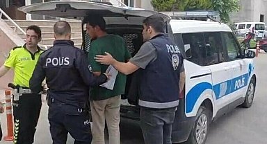 Üniversite öğrencisine bıçaklı, sopalı saldırı kamerada