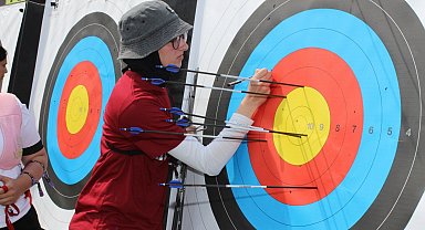 Üniversiteler Arası Okçuluk Türkiye Şampiyonası başladı