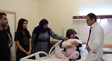 13 yıl sonra çocuk sahibi olan aile, bebeklerine doktorun adını verdi