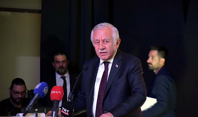 'Seçilmiş bir belediye başkanının hizmetten uzak durması üzüntü verici'