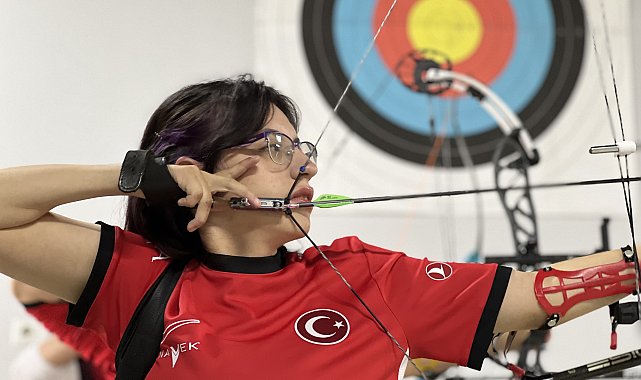6 aylıkken felç kalan Zeynep Sena, okçulukta Avrupa kürsüsüne çıktı