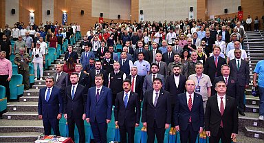 81 ilden 160 gazeteci Kırşehir'de Dijital Medya Çalıştayı'nda buluştu