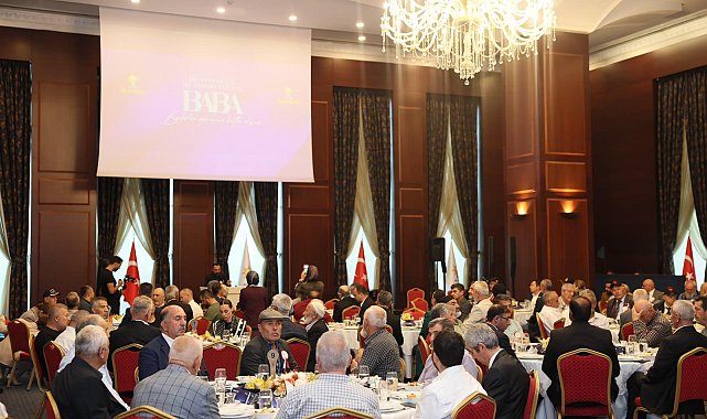 AK Parti Kadın Kolları, şehit babaları ve gazileri ağırladı