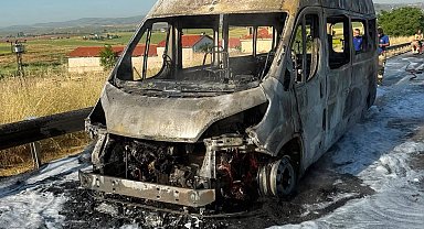 Ankara'da işçi servisi yandı