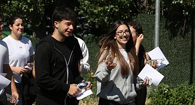 Ankara'da YKS'nin 2'nci oturumu AYT başladı