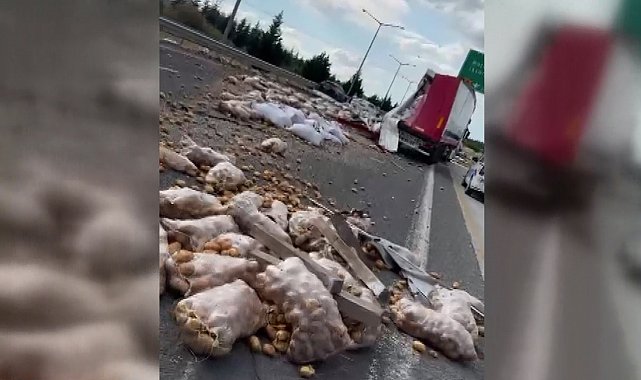 Ankara'da zincirleme kaza; TIR'lardaki patatesler yola saçıldı