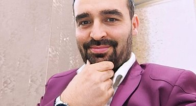 Arıza nedeniyle emniyet şeridinde duran otobüse çarpan motosikletin sürücüsü öldü