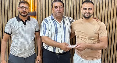 Aydın'da ATM'de buldukları 40 bin TL'yi sahibinin bulunması için muhtara teslim ettiler