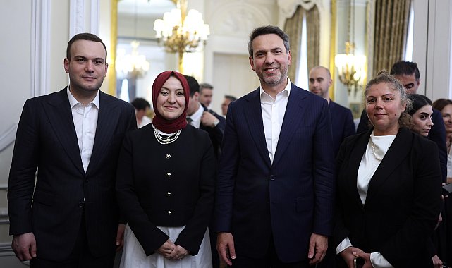 Bakan Bayraktar, Londra'da Sıfır Atık Vakfı Bilgilendirme Toplantısına katıldı