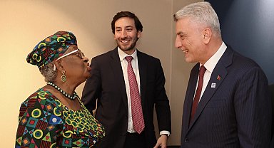 Bakan Bolat, DTÖ Genel Direktörü Okonjo-Iweala ile görüştü