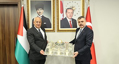 Bakan Çiftçi, Filistinli mevkidaşı Ziyad Hab El Rih ile bir araya geldi