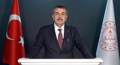 Bakan Tekin, öğretmenlere hitap etti