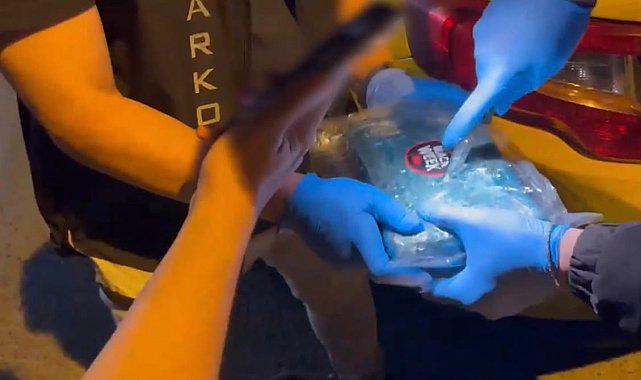Beylikdüzü'nde 23 kilo uyuşturucu ele geçirildi: 4 gözaltı