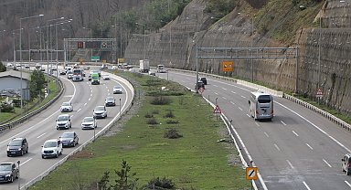 Bolu Dağı Tüneli'nden bayram tatilinde 1 milyon 51 bin 507 araç geçti