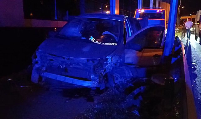Bursa'da otomobil ile kamyonet çarpıştı: 2 yaralı