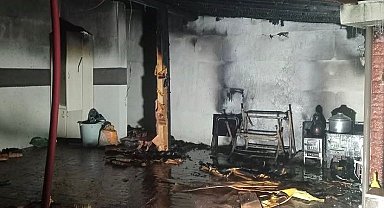 Cami lojmanında çıkan yangında imam yaralandı