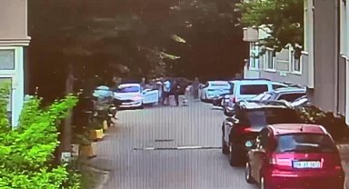 Çekmeköy'de sitede iki sürücü arasında 'Yavaş git' kavgası; aileler de dahil oldu