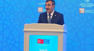 Cevdet Yılmaz: AB, diğer aday ülkeler ile Türkiye'ye aynı kriterleri uygulamalı