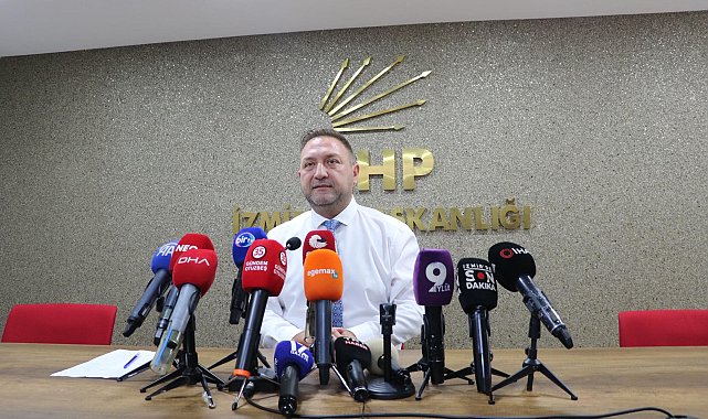 CHP İzmir İl Başkanı Gümrükçü: Hiç kimseyi görevden almaya gelmedim