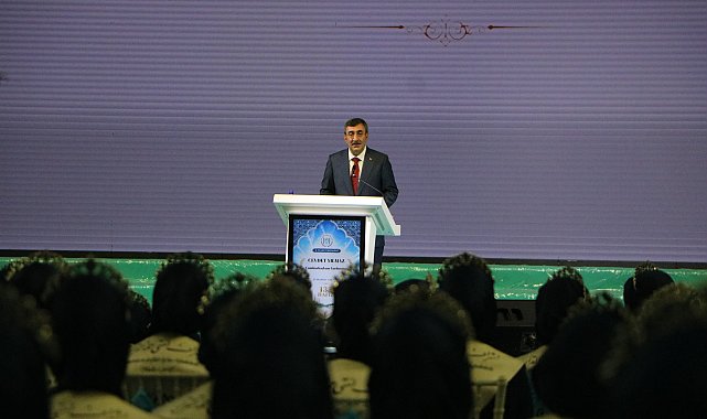 Cumhurbaşkanı Yardımcısı Yılmaz: Hafızlık, ilim yolculuğunun en sağlam başlangıçlarından biridir