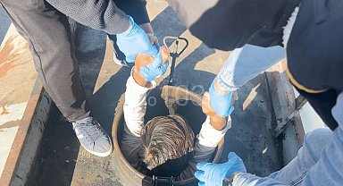 Durdurulan tankerden 30 düzensiz göçmen çıktı
