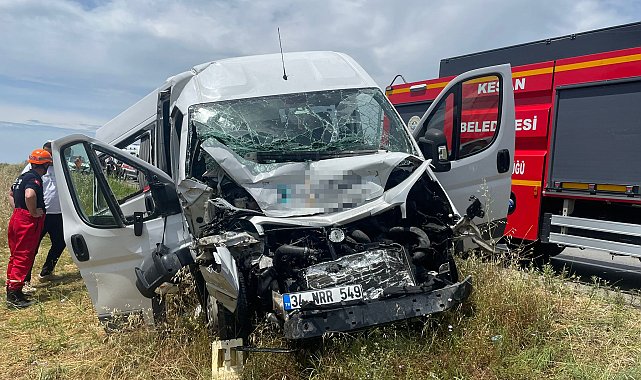 Edirne'de personel servisi, tankere çarptı: 16 yaralı