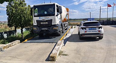 Edirne'de taşıma sınırını aşan kamyon işletenine 60 bin lira ceza