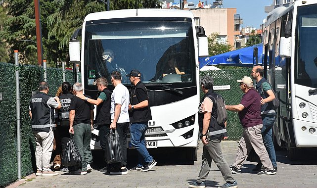 Ege Üniversitesi'nde yolsuzluk operasyonunda 41 şüpheli adliyede