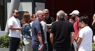 Esenyurt'ta 15 yıl süren inşaat projesinde dolandırıcılık iddiası; mağdurlardan açıklama: '3 senedir tapumuz var evimiz yok'
