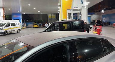 Eyüpsultan'da akaryakıt istasyonunda silahlı saldırı: 3 yaralı