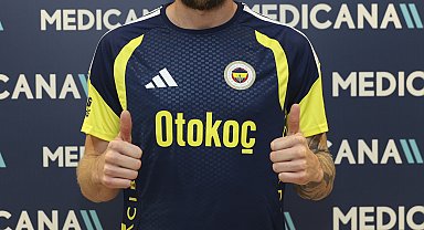 Fenerbahçe Spor Kulübü A Takımı futbolcuları Medıcana'da sağlık kontrolünden geçti
