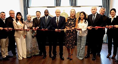 Gazi Osman Paşa Yalısı 'Seçkiler' sergisiyle kapılarını açtı