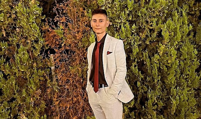 Hafif ticari araçla çarpışan motosikletin sürücüsü öldü